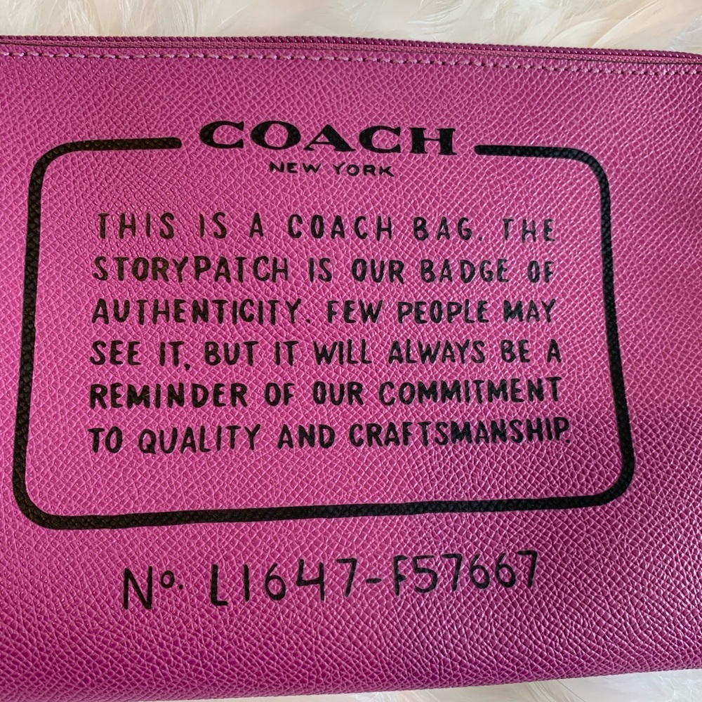 Coach Set!!! Bag is reversible!!! - Picture 4 of 8